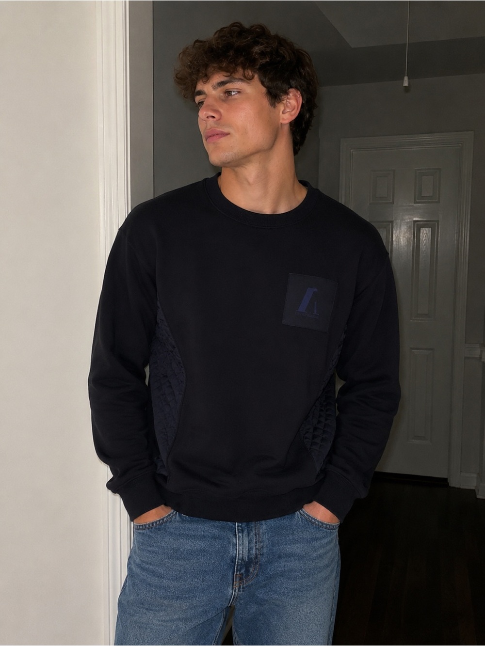 🇺🇸FIRM PRICE🇺🇸authentic Emporio Armani patch sweater